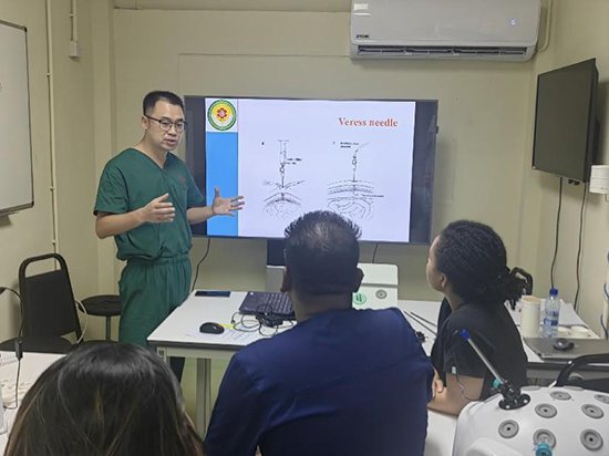 培訓現場。第18期援圭亞那醫療隊供圖