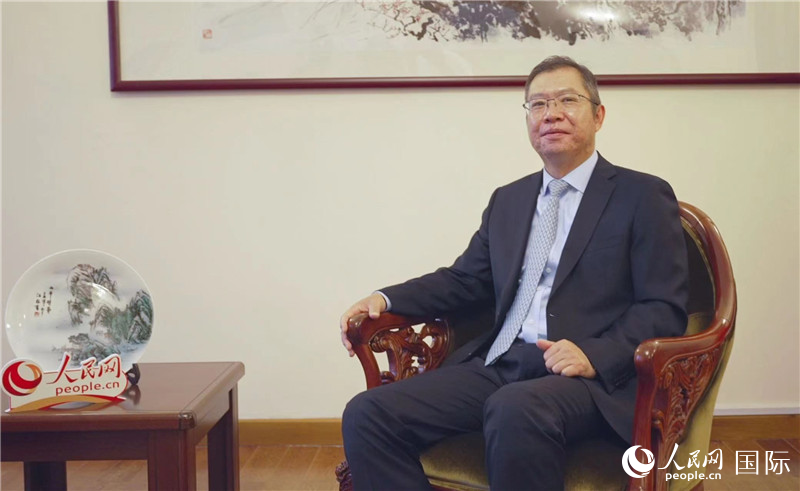 駐非盟使團團長胡長春大使接受人民網專訪。人民網記者 劉寧攝