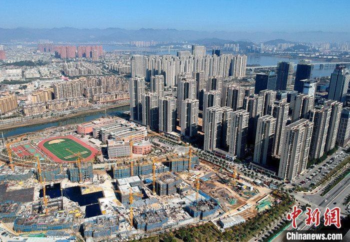 資料圖：航拍一處新建住宅。 <a target='_blank' href='/'><p  align=