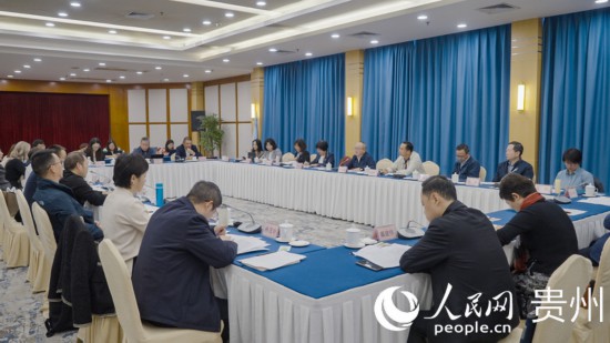 10月26日，歐亞國(guó)家媒體看貴州活動(dòng)在貴陽(yáng)啟動(dòng)。人民網(wǎng)記者 涂敏攝