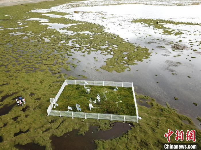 圖為玉樹隆寶高寒濕地生態(tài)氣象試驗(yàn)站。　青海省氣象局 供圖
