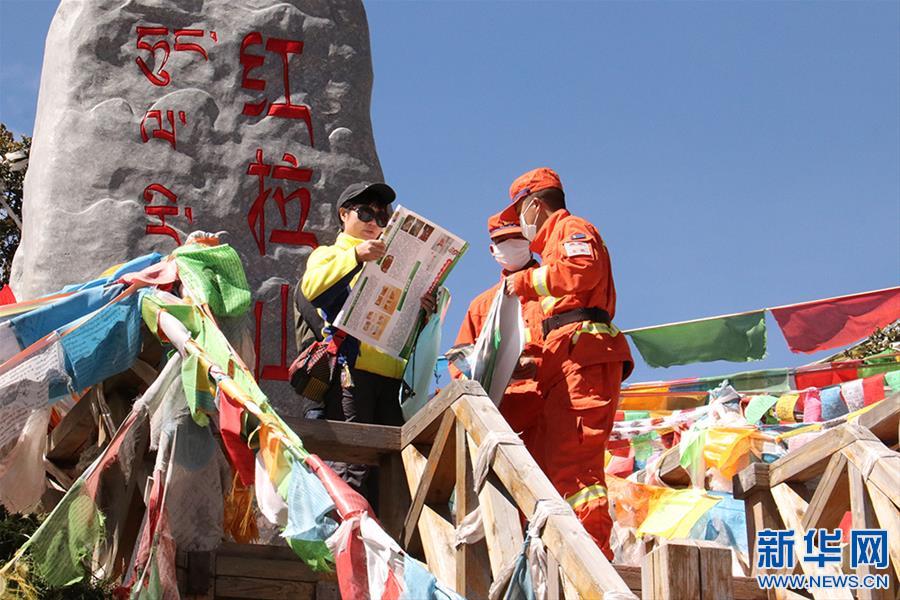 （請發新華網西藏頻道）西藏森林消防隊伍進駐18個執勤點開展防火勤務