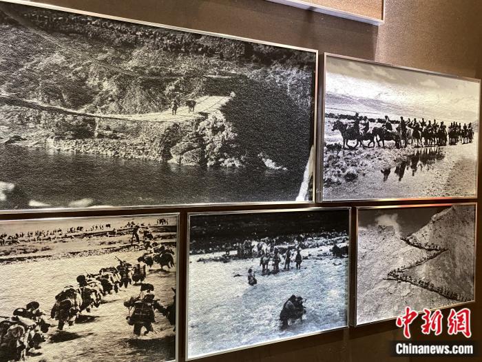 紅樓內展廳，圖為昌都戰役中的人民解放軍。彭寧鈴 攝