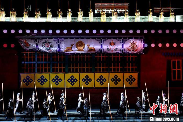 3月17日，西藏拉薩，《文成公主》大型史詩劇演出現(xiàn)場。　李林 攝