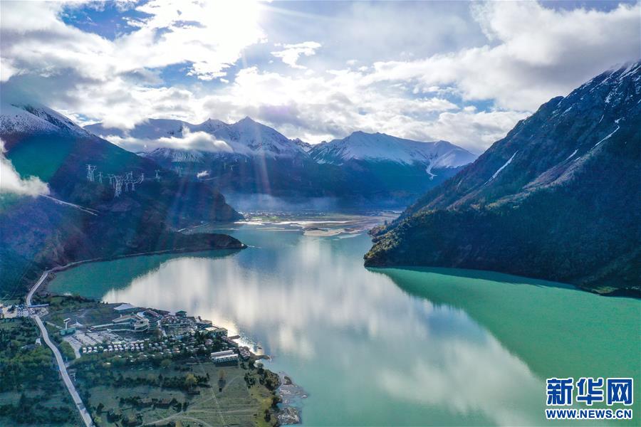 （美麗中國）（3）瞰“藏東秘境”美麗鄉村