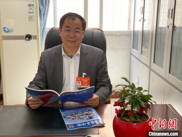 全國人大代表毛宗福：“雙管齊下”破題養老