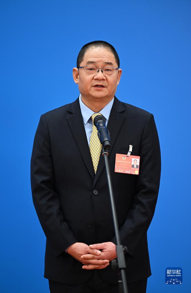 聚焦兩會“委員通道”